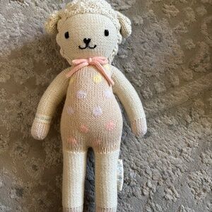 Cuddle and kind Lucy the lamb Pastel